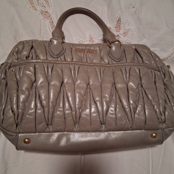 ❤Miu Miu Matelasse Lux Leather Bauletto Bowler Bag in Grey - Picture 8 of 12